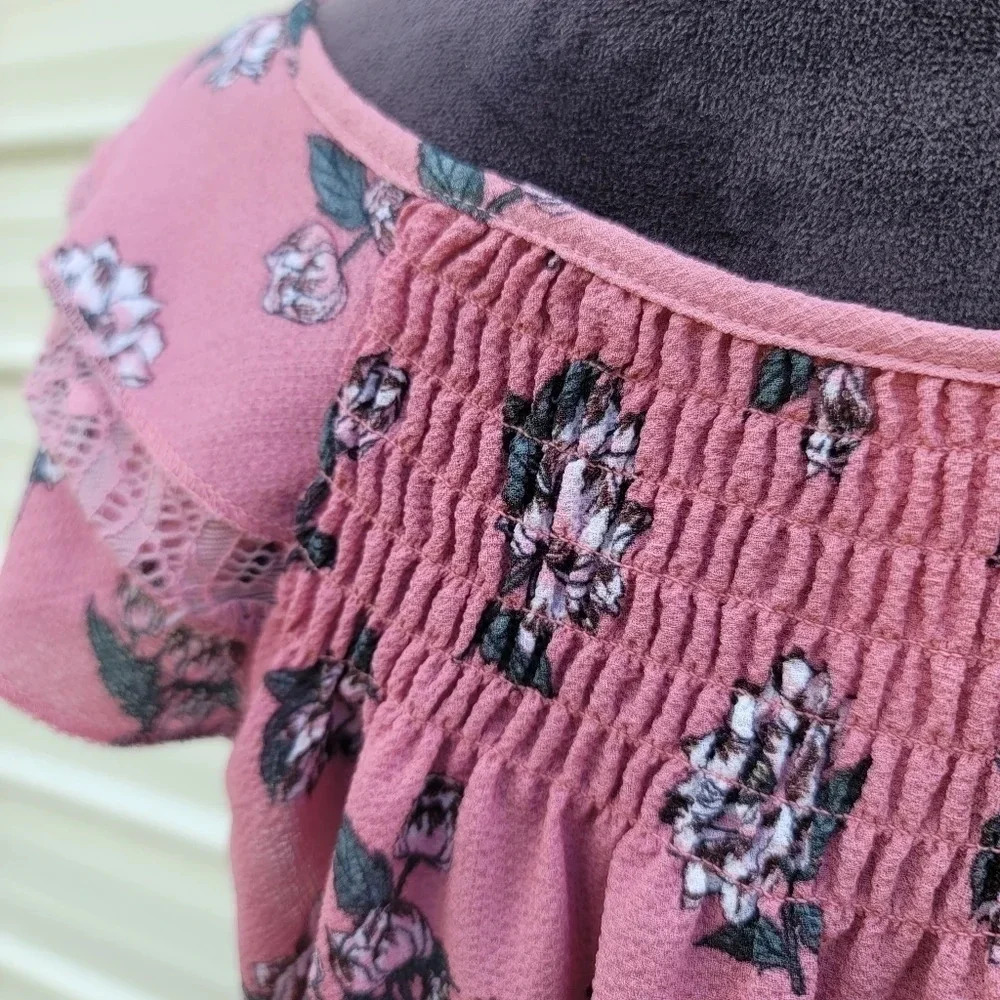 No Boundaries Top Size Junior XL (15-17) Floral Mauve-Blush  Pink Cap Sleeves - Picture 9 of 9